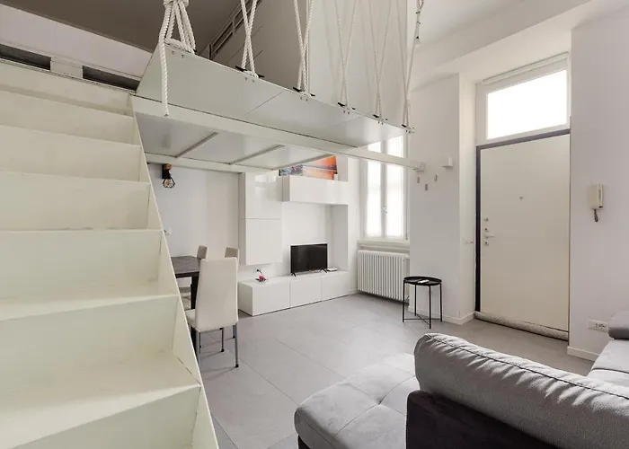 Guesthost - Cosy And Quiet In Milano